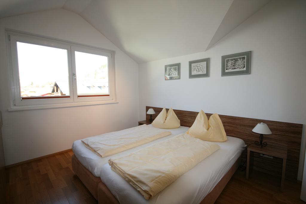 Appartements Zur Kapelle Kaprun Ruang foto