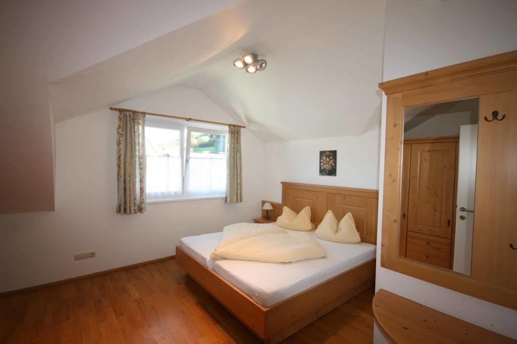 Appartements Zur Kapelle Kaprun Bagian luar foto