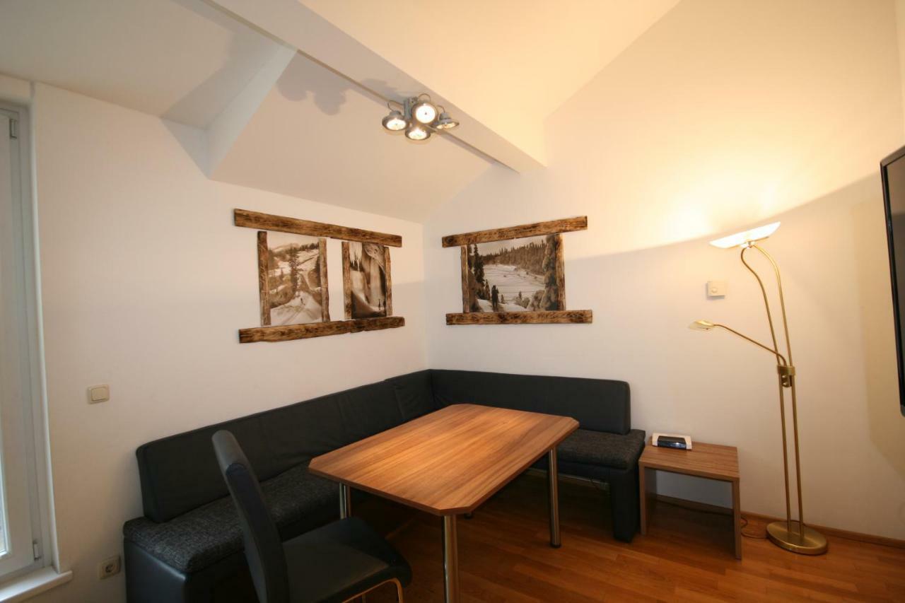 Appartements Zur Kapelle Kaprun Bagian luar foto